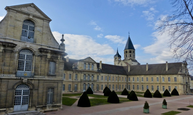 Assemblée Générale Plénière de CFBL à Cluny(71)